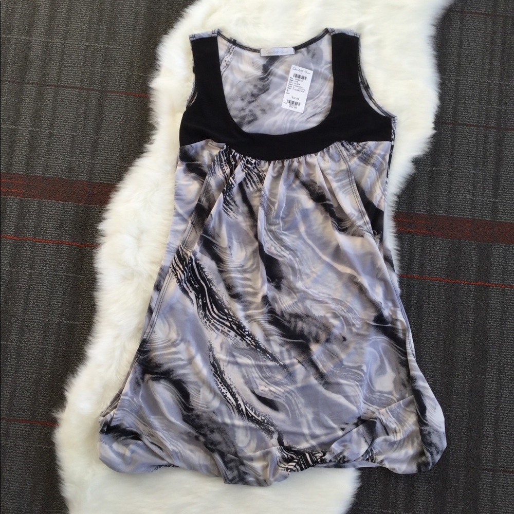 Gray&white dress